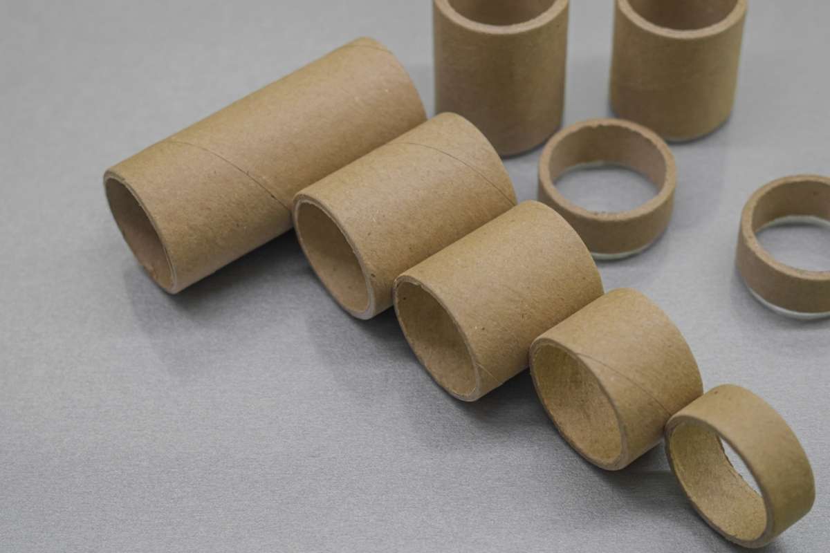 مواد اولیه ساخت لوله‌های کاغذی کر مقوایی
